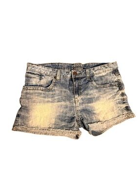 Buckle Acid Washed Distressed Hem Denim Shorts